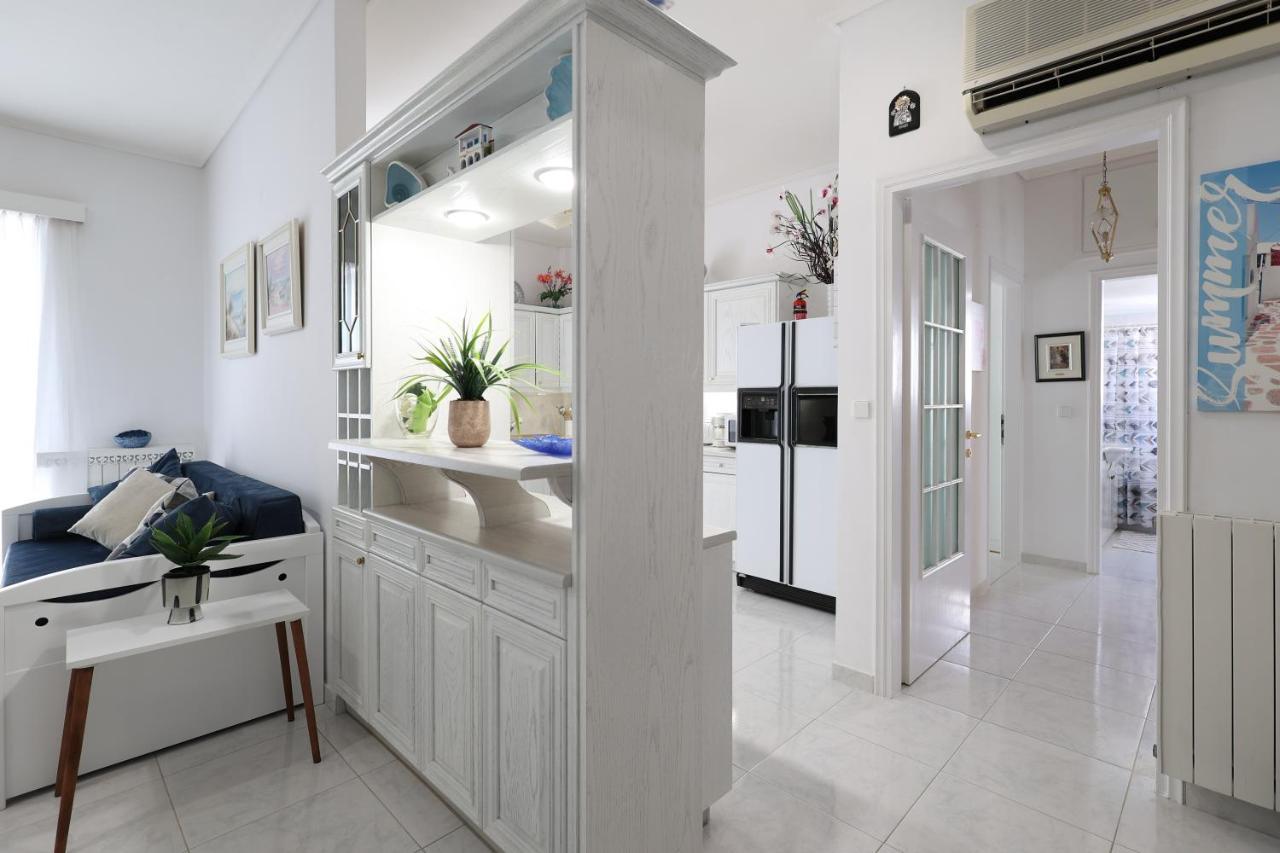 Seaside Penthouse In Каламата Экстерьер фото